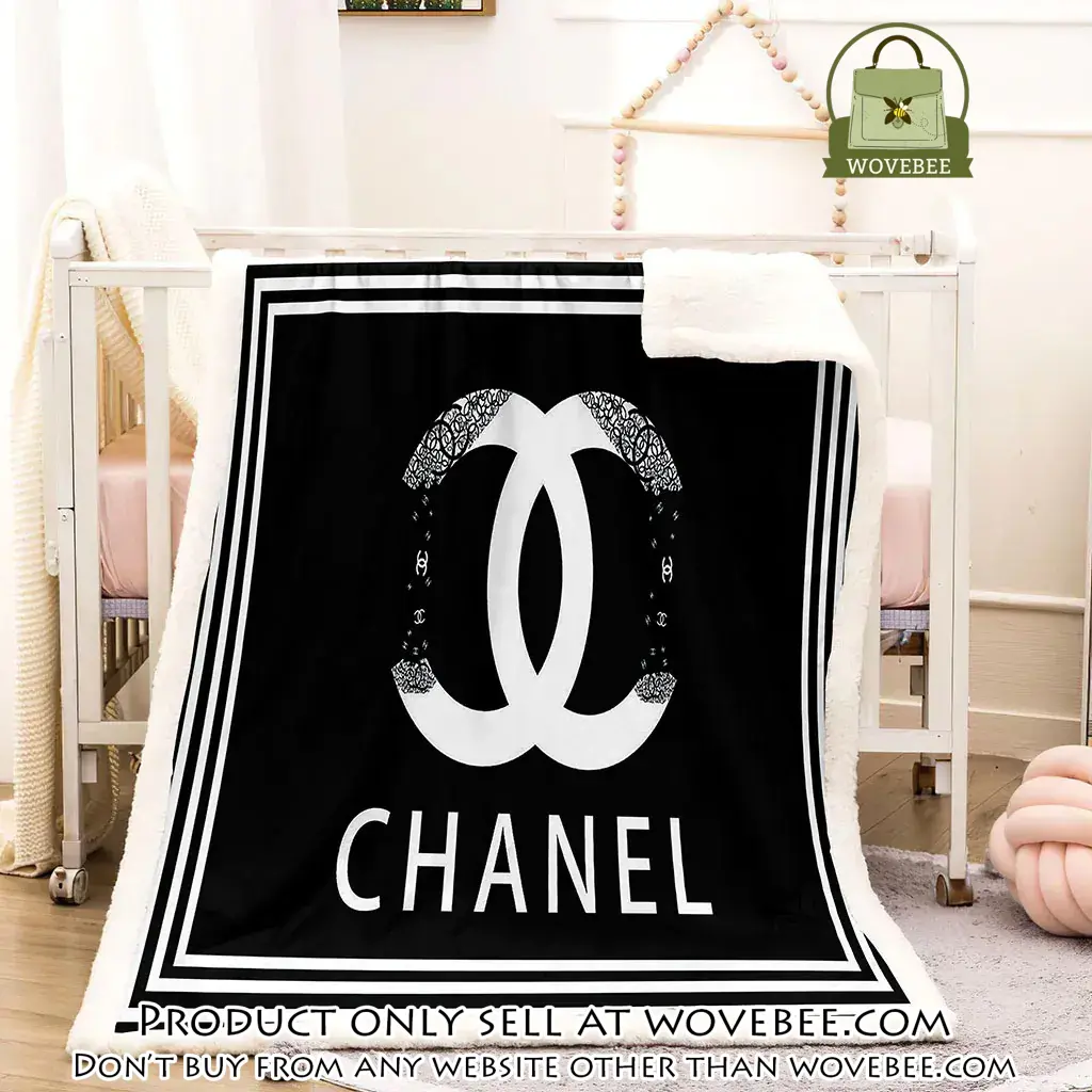 Chanel white logo black luxury brand premium blanket fleece home decor wvb4851611